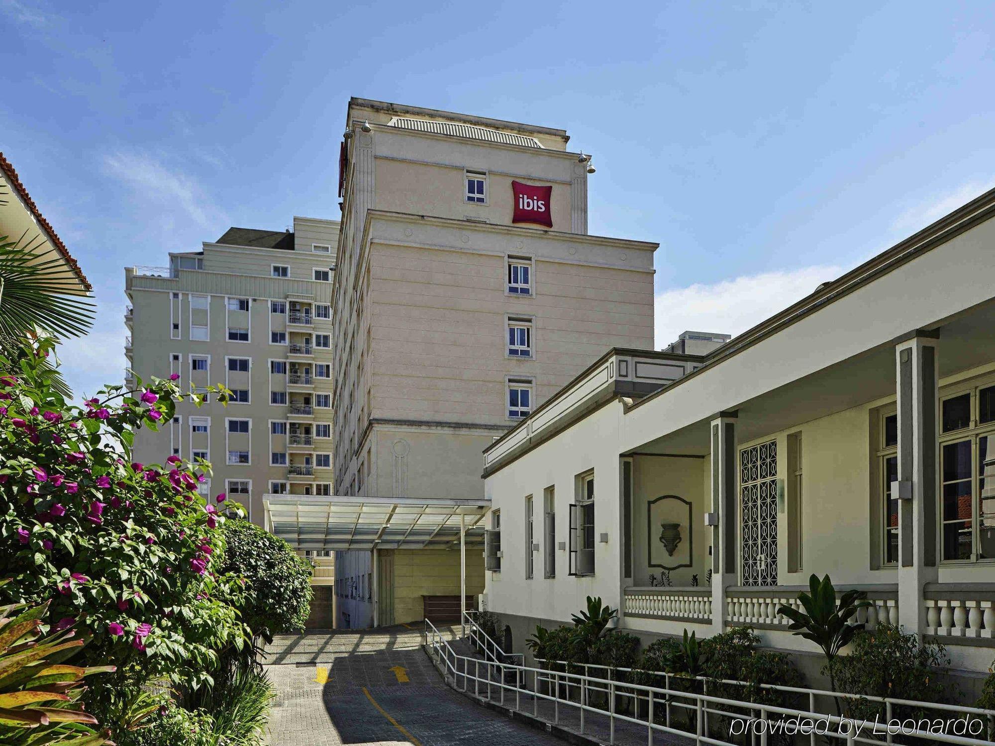 Hotel Ibis Curitiba Batel Exterior foto