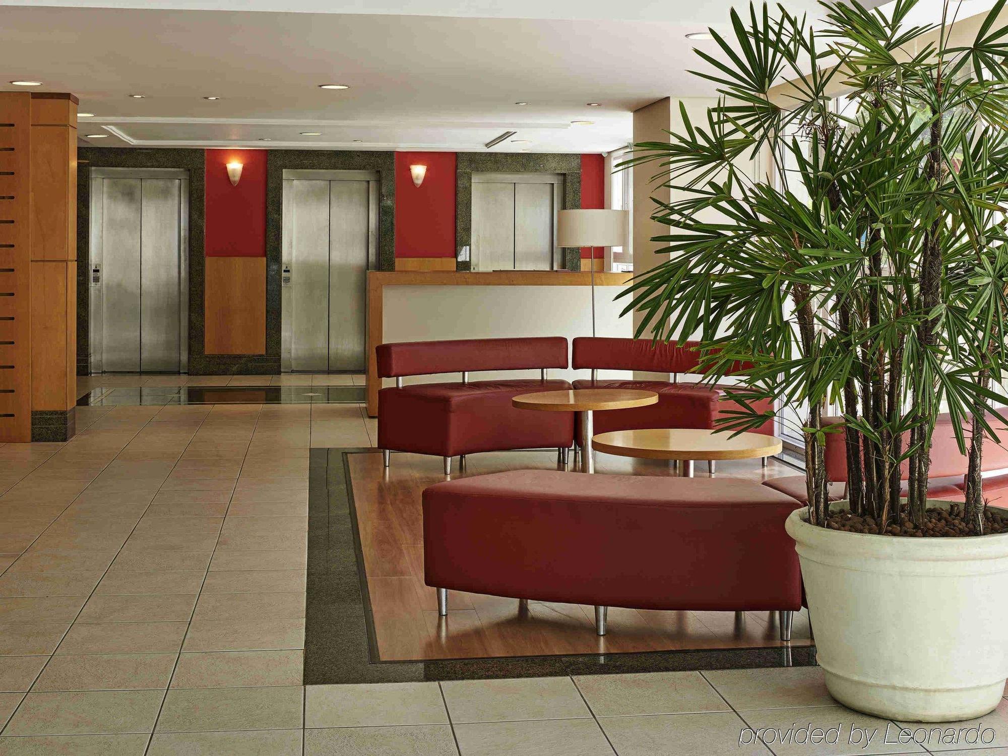 Hotel Ibis Curitiba Batel Exterior foto